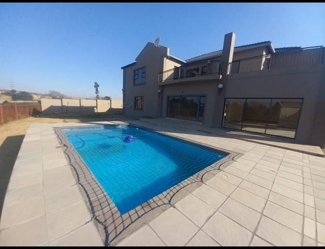 4 BEDROOM PROPERTY TO RENT IN RASLOUW